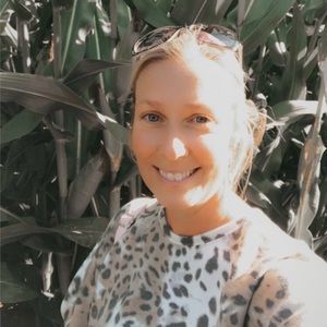 Meet your Posher, Lida